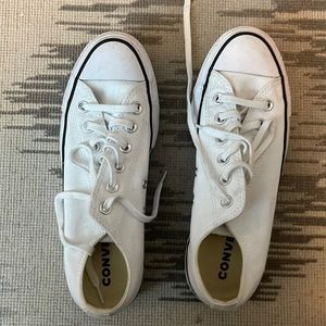Converse platform size 8